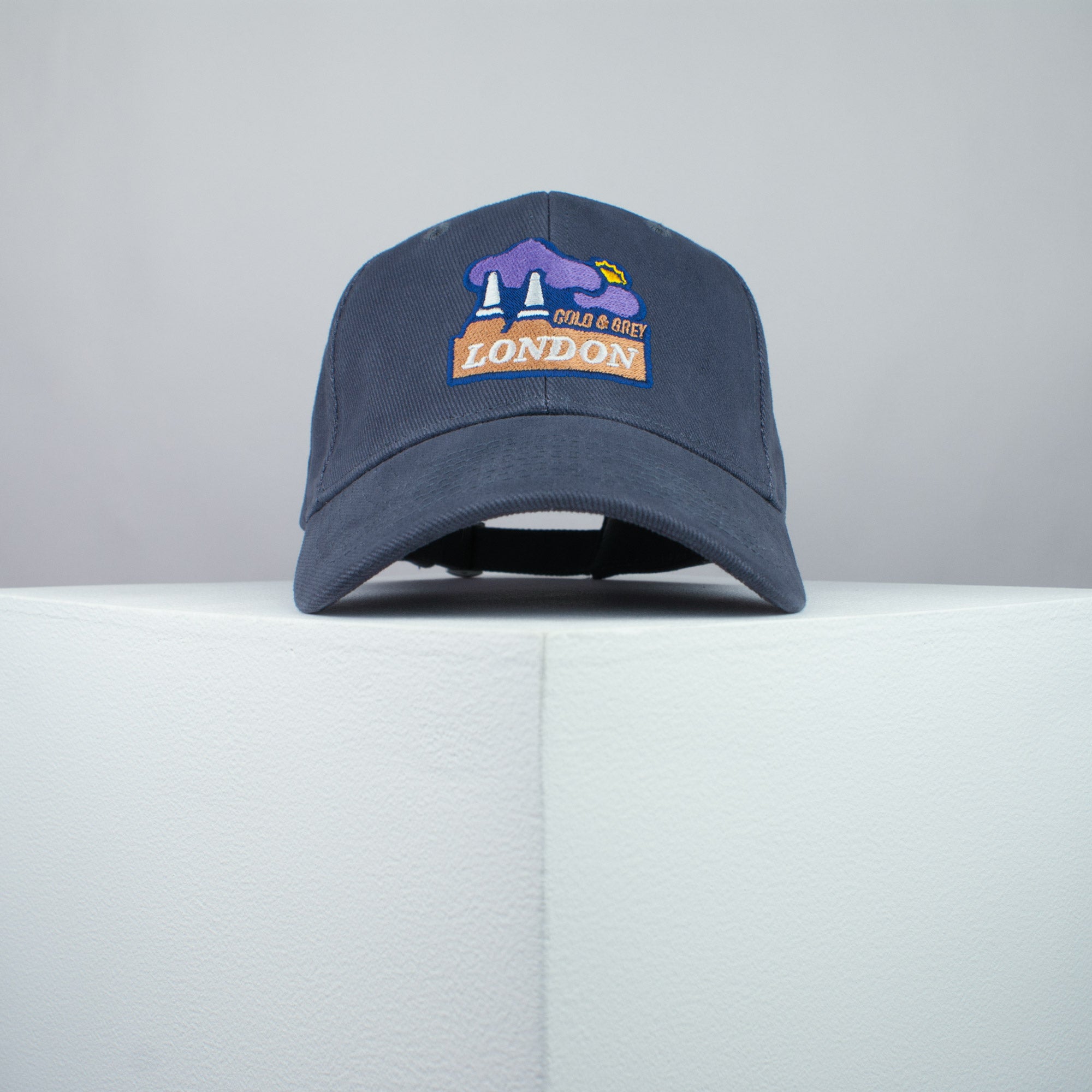 London Cold Grey Baseball Cap Retro City Collection