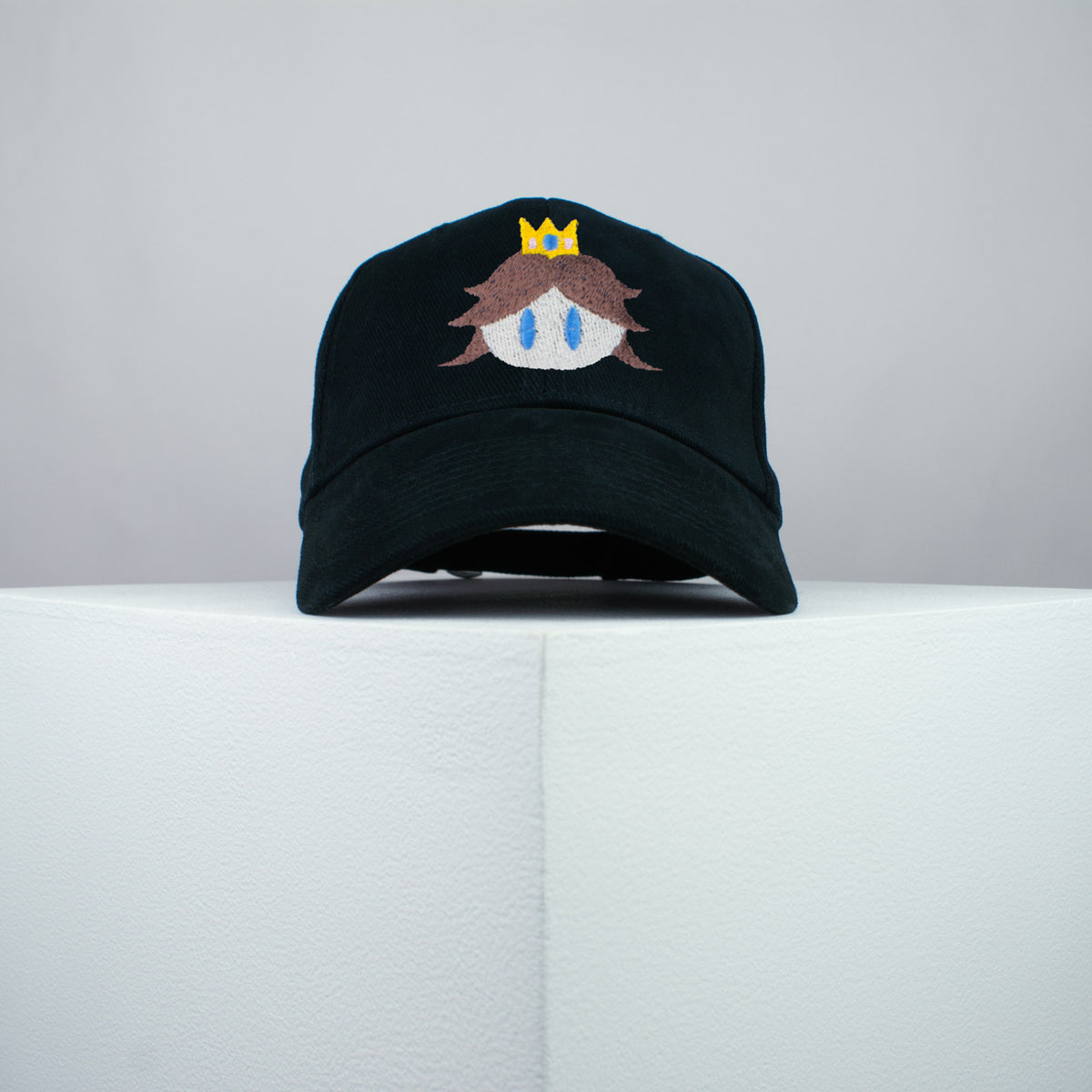 Super Mario Princess Daisy embroidered baseball cap black / mario / nintendo / gamer / gaming / embroidery / patch / hat / dad hat / cap / iron on patch / embroidered patch / badge / applique / embroidered / punk patches / trucker hat / snapback / caps / dad hats / baseball hat / mens hat / womens hat / embroidered hat / dad cap / embroidered cap