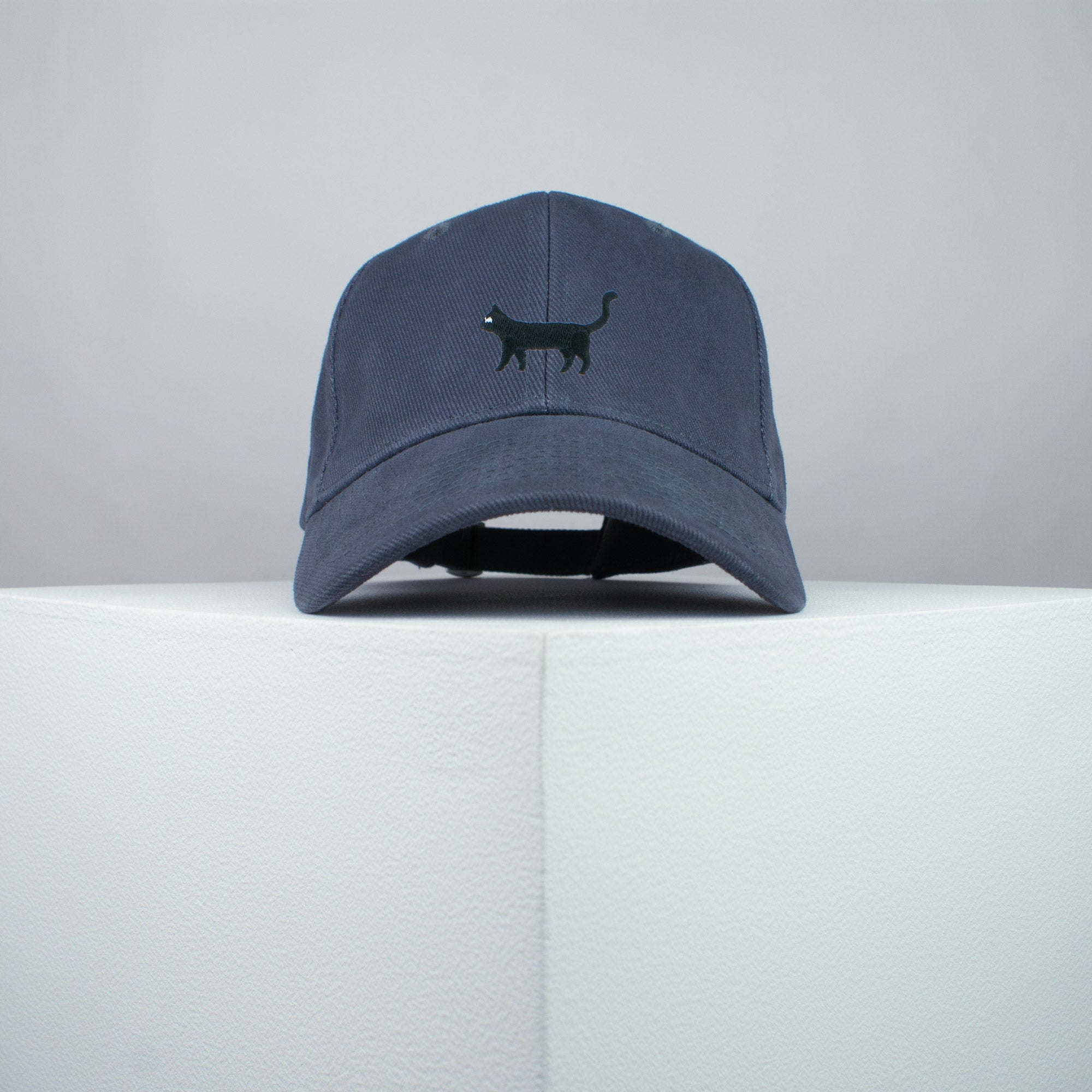 Standing Black Cat Baseball Cap